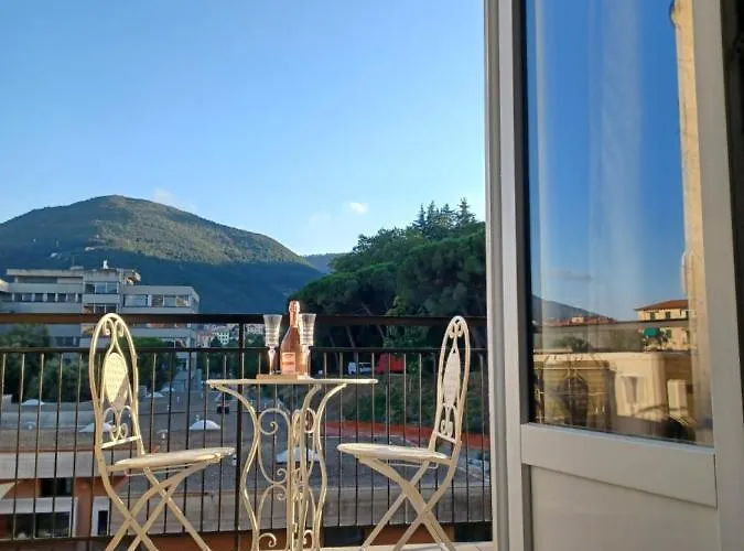 Adelina House Διαμέρισμα *
